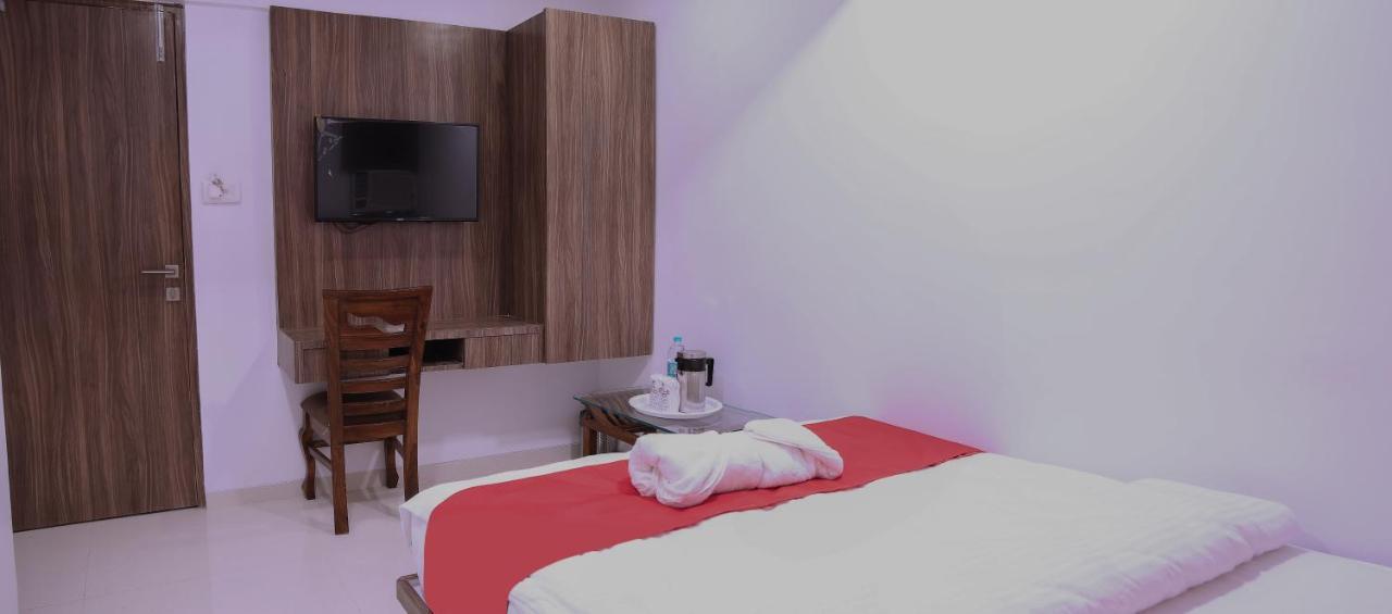Hotel Apple Inn Νάβι Μουμπάι Εξωτερικό φωτογραφία